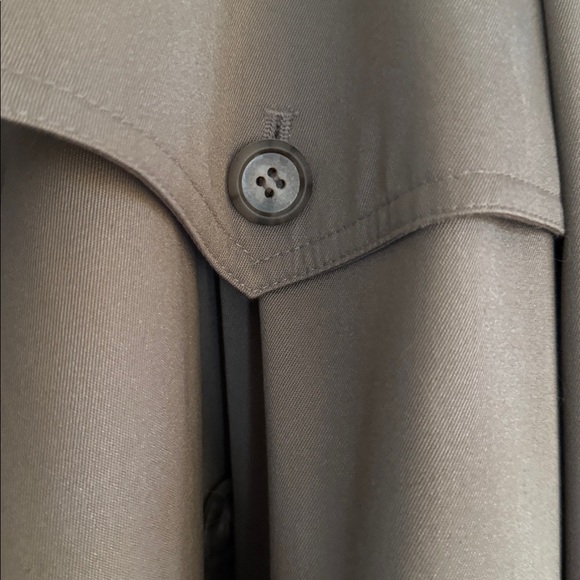 VTG Towne by London Fog Trench Coat w/zipper out lining.. 44L Like New - Picture 6 of 9